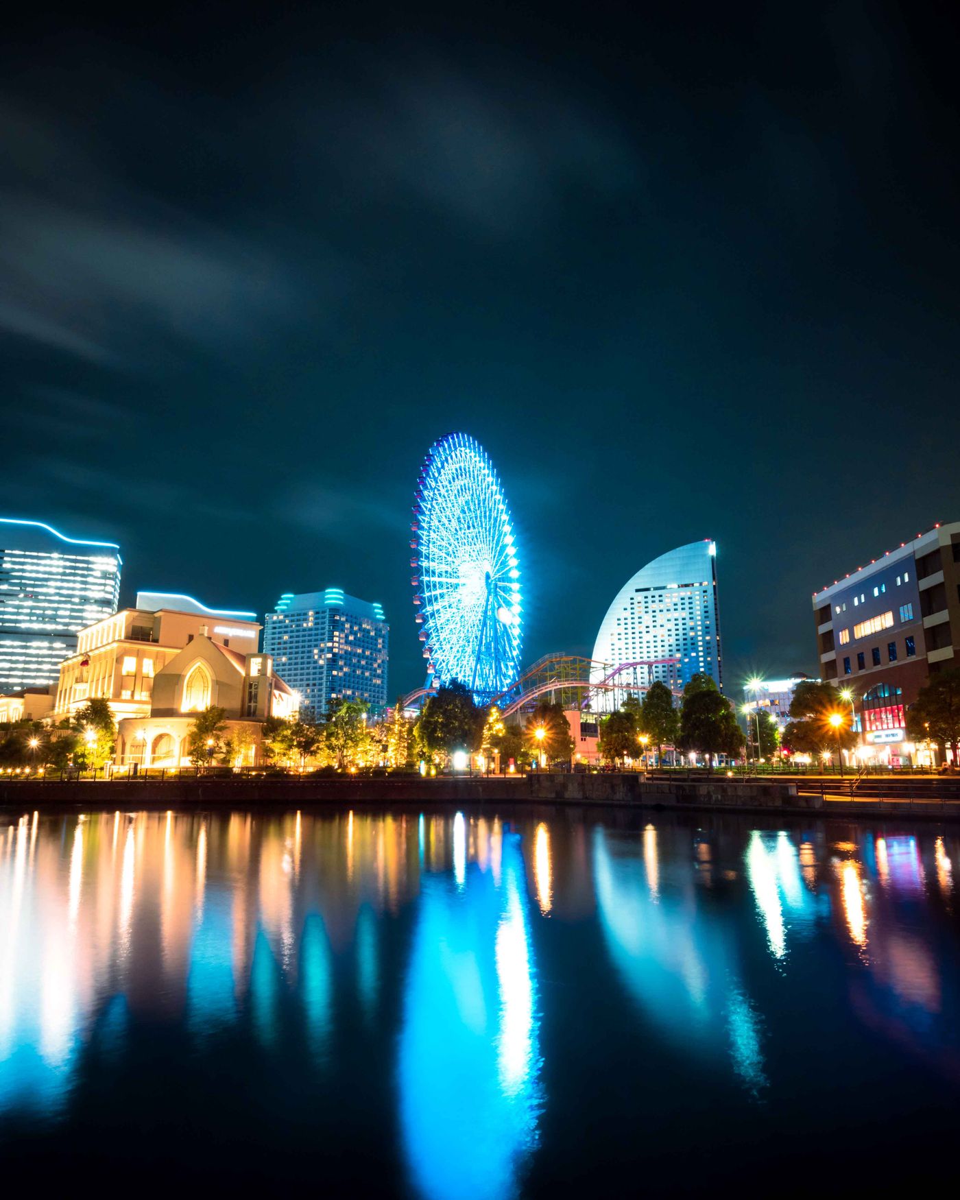 Cahaya malam Yokohama